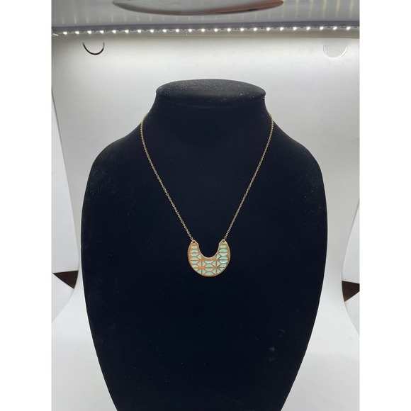 Stella & Dot Gold Tone Pendant Necklace || Reversible Pendant || 2-in-1 necklace - Picture 4 of 9